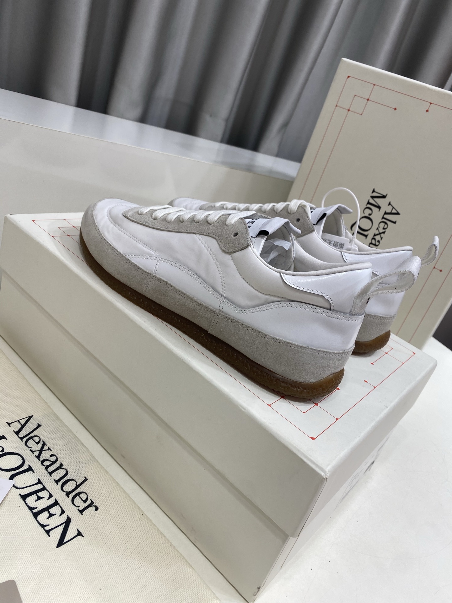 Women's high heels
